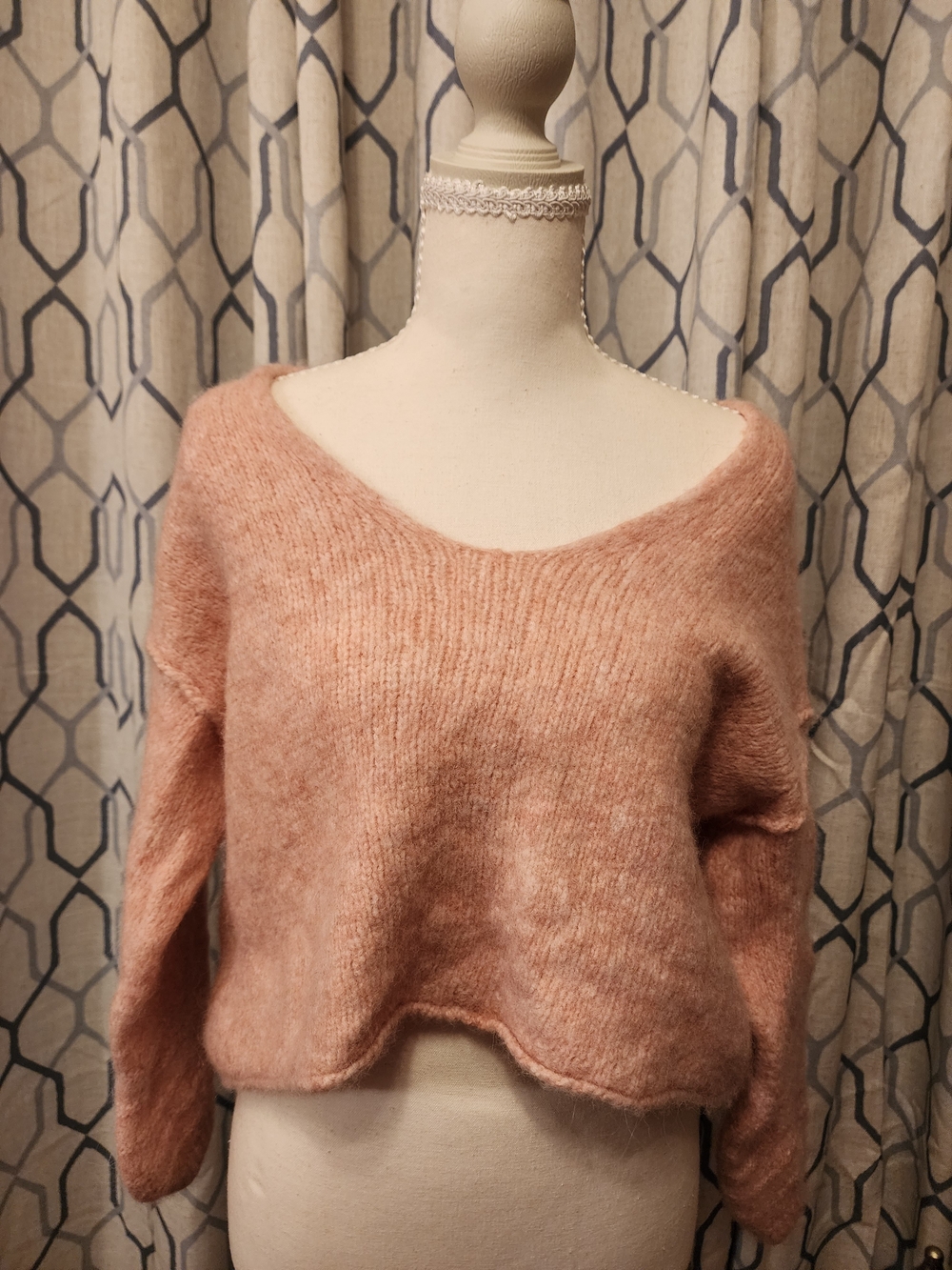 Free People Cuddle Up Alpaca Wool Blend V-Neck Cropped Pullover Sweater M Pink - Picture 2 of 8